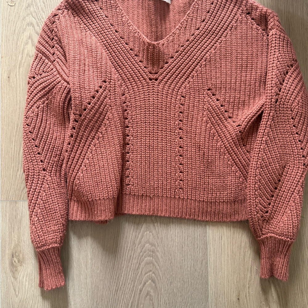 moon & madison V-Neck Sweater - Rust